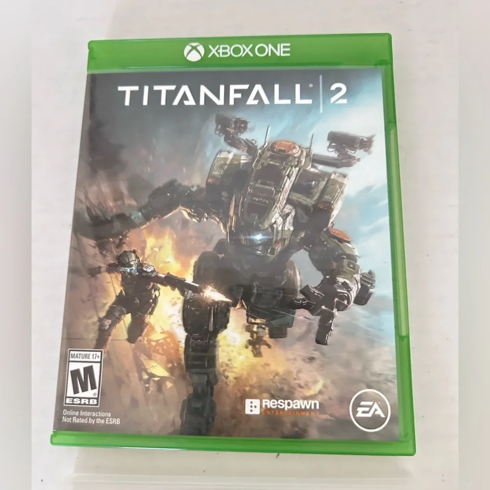 Xbox One Call of Duty Gears of War 4 Titan Fall Rise Son of Rome CD Video Games